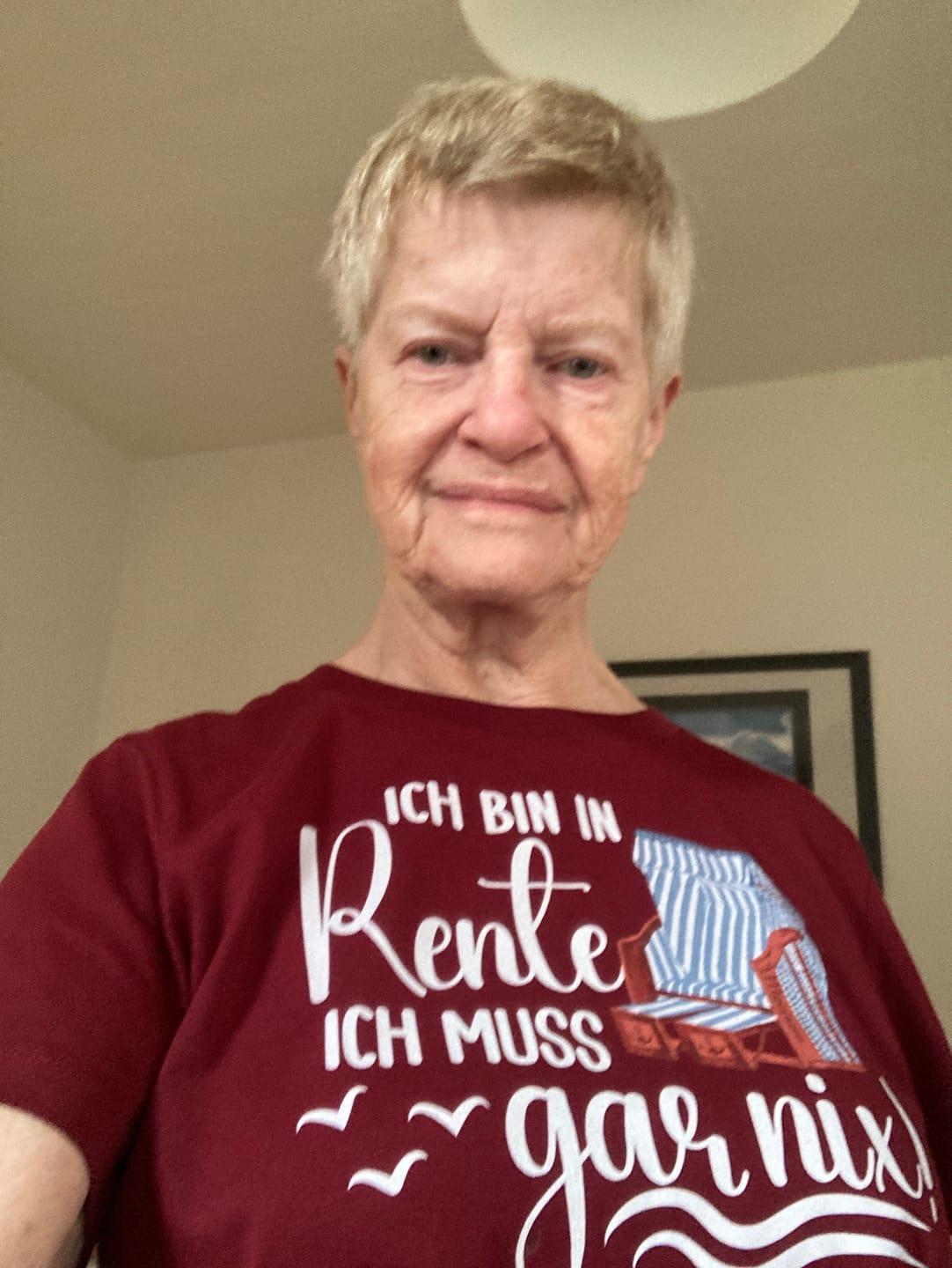 Customer photo review of Ich bin in Rente  · Damen Premium Bio T-Shirt 2.0