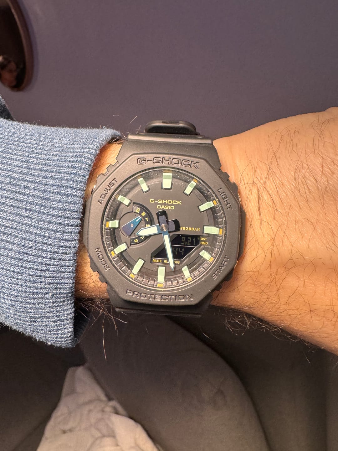 Customer photo review of Reloj Casio G-Shock "Casioak" GA-2100RC-1A Carbon Core