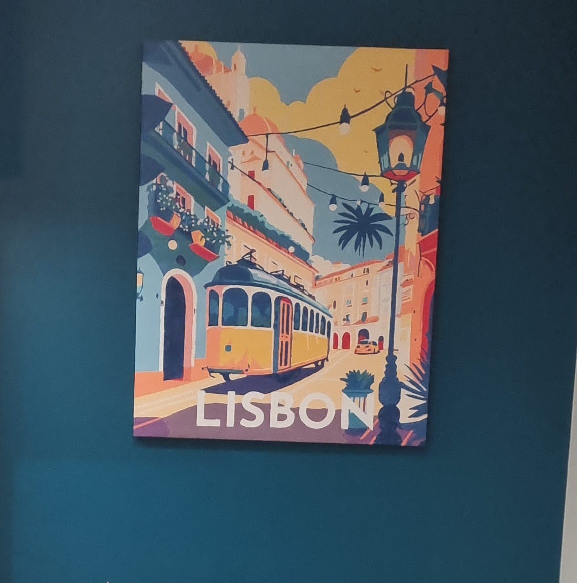 Customer photo review of Affiche Vintage Lisbonne