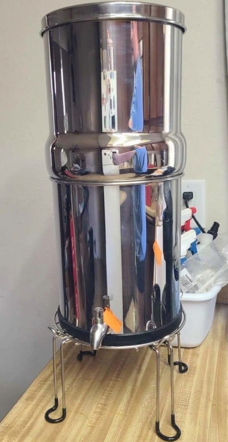 Customer photo review of Purroa Countertop Water Filter – Stainless Steel