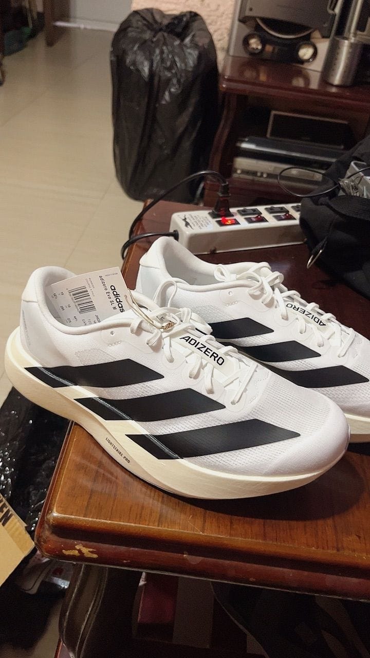 Customer photo review of Adizero Evo SL White - AZW