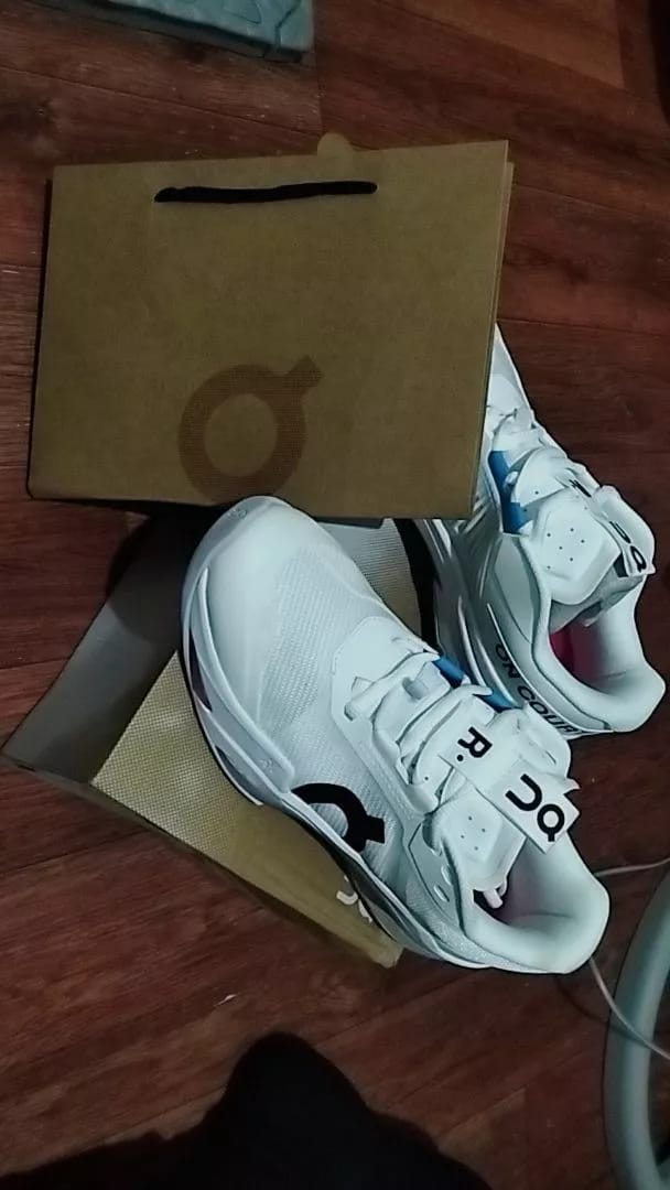 Customer photo review of Roger Pro Fire White | Pink - RFW