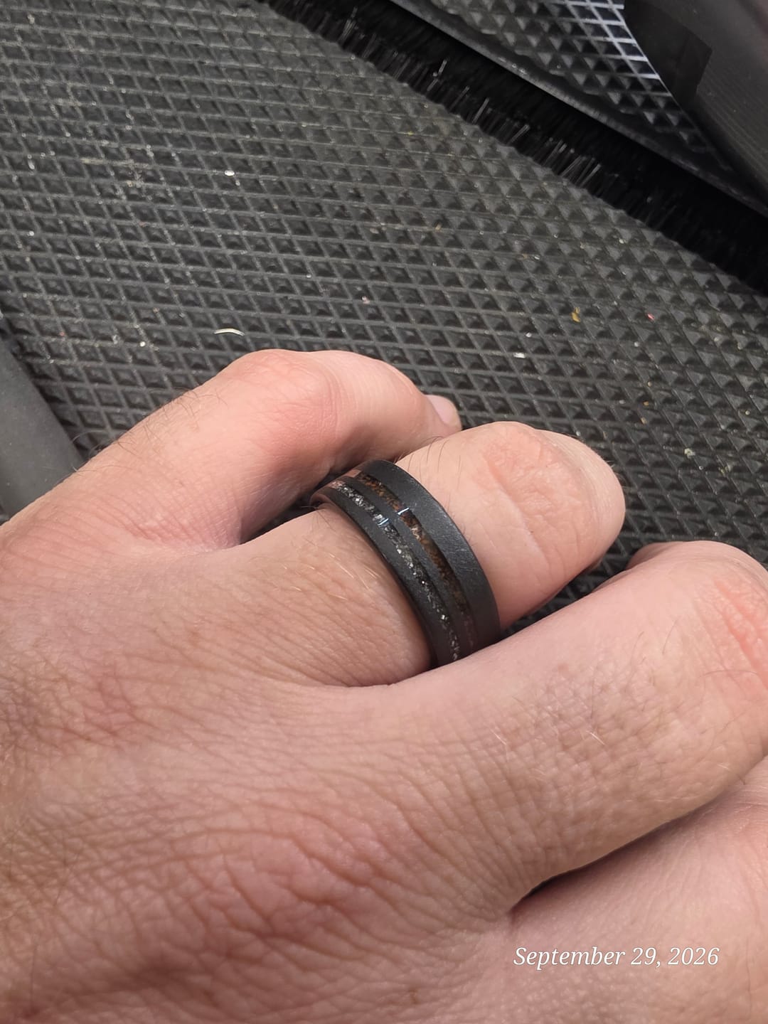 Customer photo review of Thorum Ring Sizer