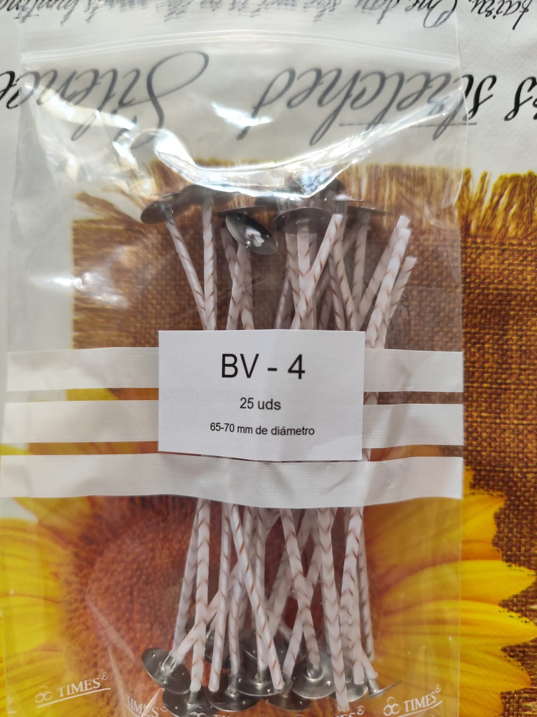 Customer photo review of MECHAS PARA VELAS ENCERADAS Y CORTADAS A MEDIDA