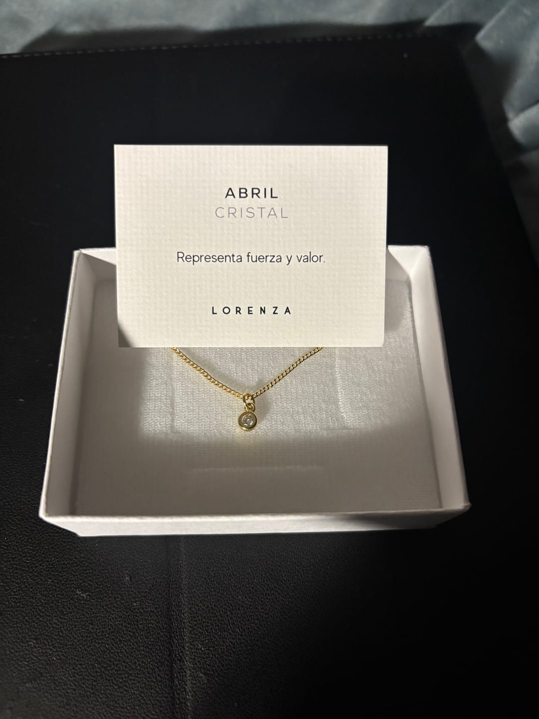 Customer photo review of Collar Birthstone Redondo