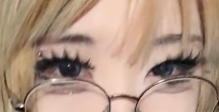 Customer photo review of Eyemoody Starry Blue | 6 Months, 2 pcs
