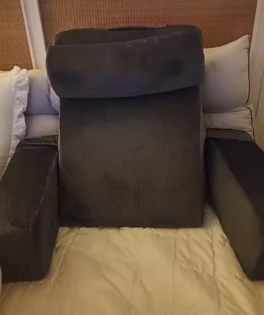 Customer photo review of כרית מנוחה ארגונומית