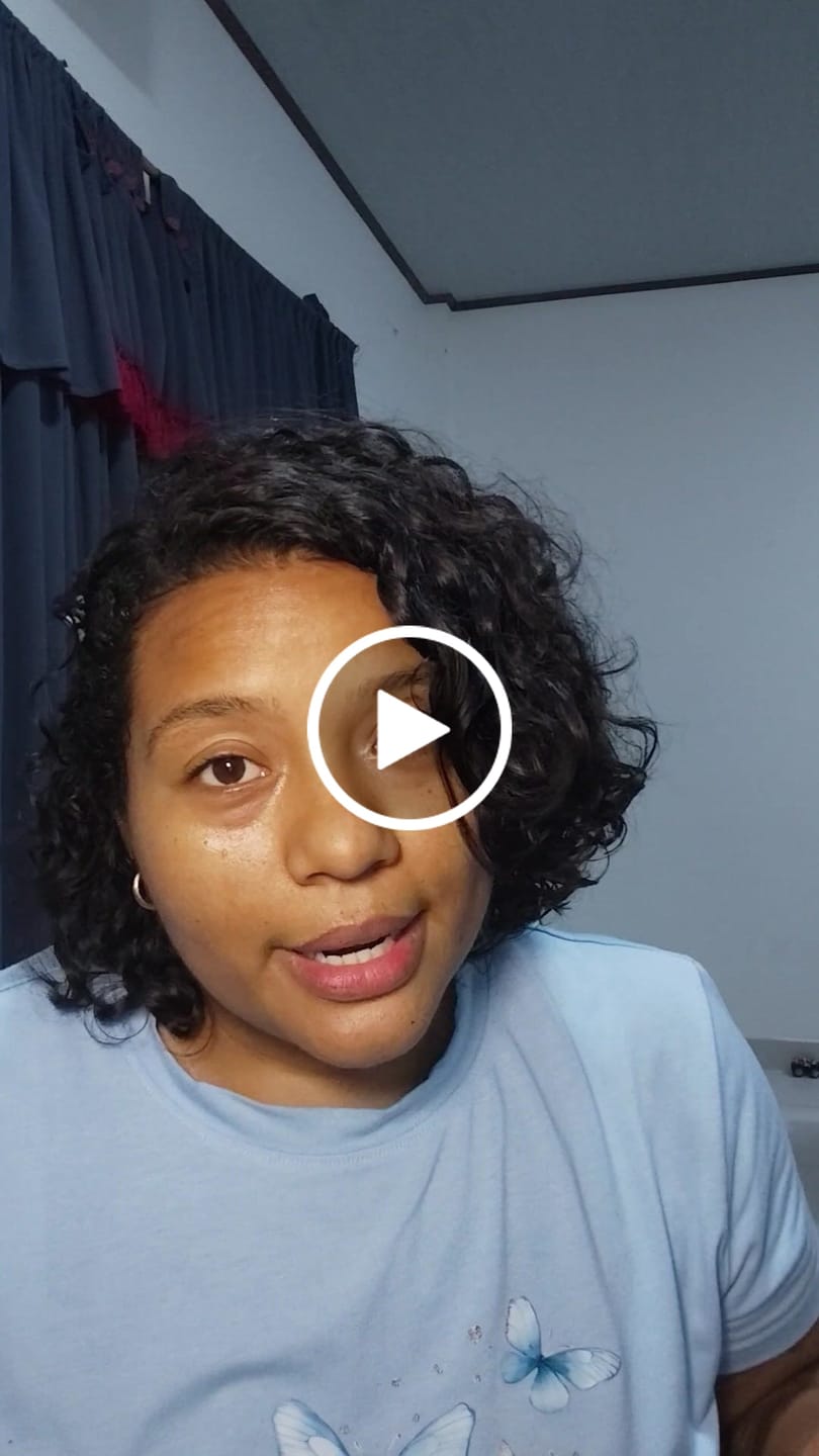 Customer video review of SOMBRA CREMOSA INDIVIDUAL