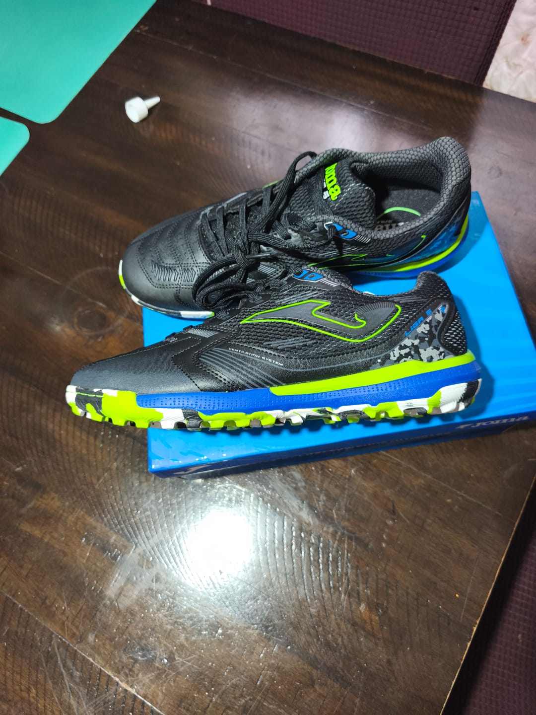 Customer photo review of Zapatilla Joma Liga 5 2401 Black Turf (Pasto Sintetico)