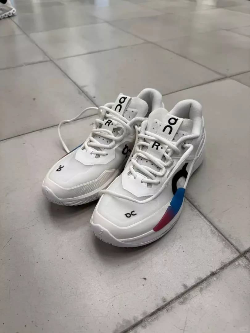 Customer photo review of Roger Pro 2 White Malibu - RPM