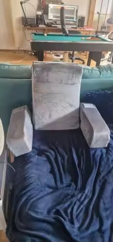 Customer photo review of כרית מנוחה ארגונומית