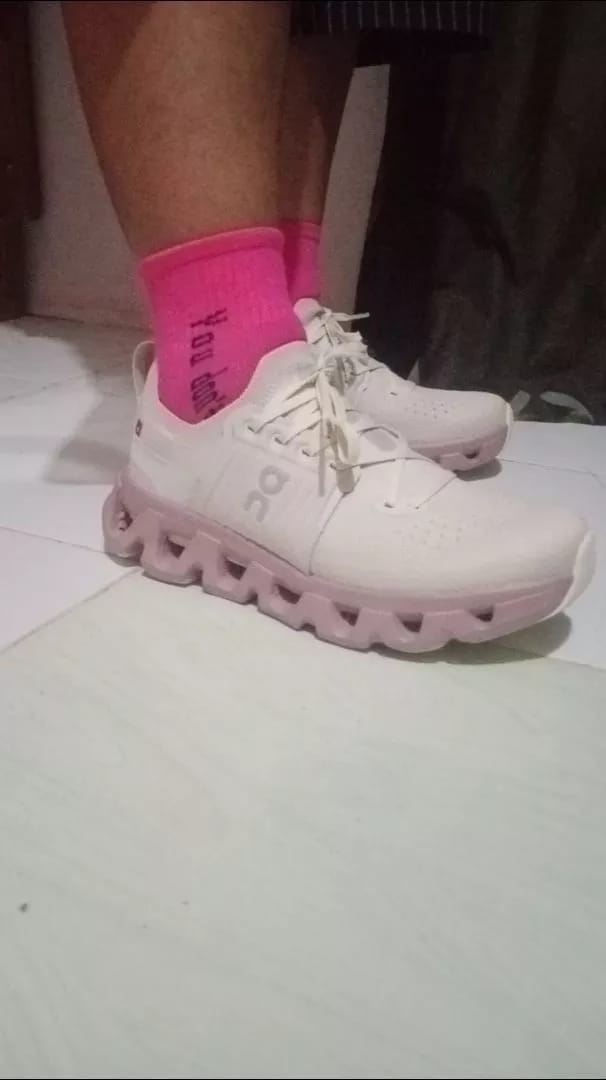 Customer photo review of Cloudswift 4 Pearl Mauve - CSM
