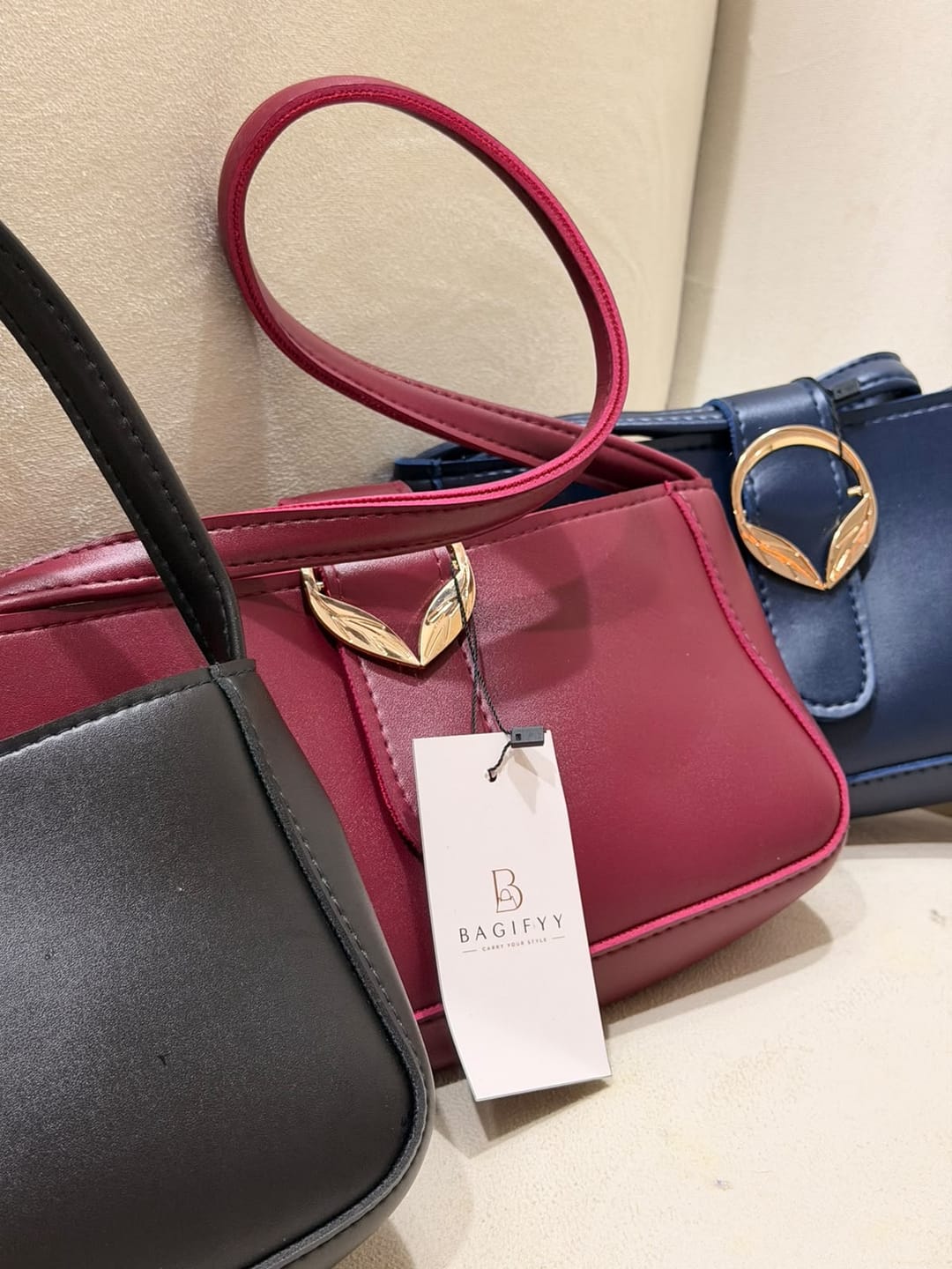 Customer photo review of Bordeaux Classic Shoulder Bag