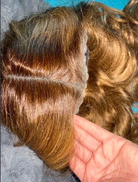 Customer photo review of Wavymy Blonde Brown Ombre Body Wave Wear Go Glueless Wig 7x5 Lace Human Hair Wigs