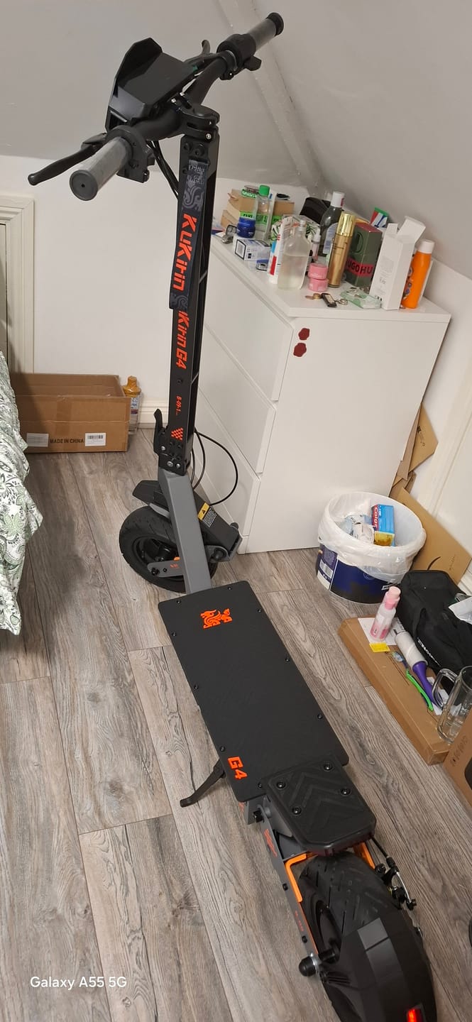 Customer photo review of KuKirin (Kugoo) G4 Electric Scooter 2026 Version