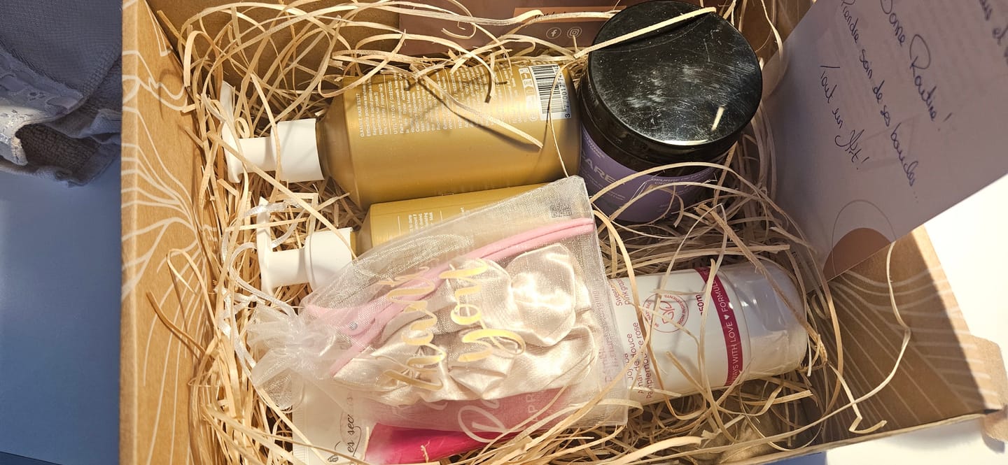 Customer photo review of Après-Shampoing Démêlant Cheveux Bouclés – Les Secrets de Loly (Pink Paradise)