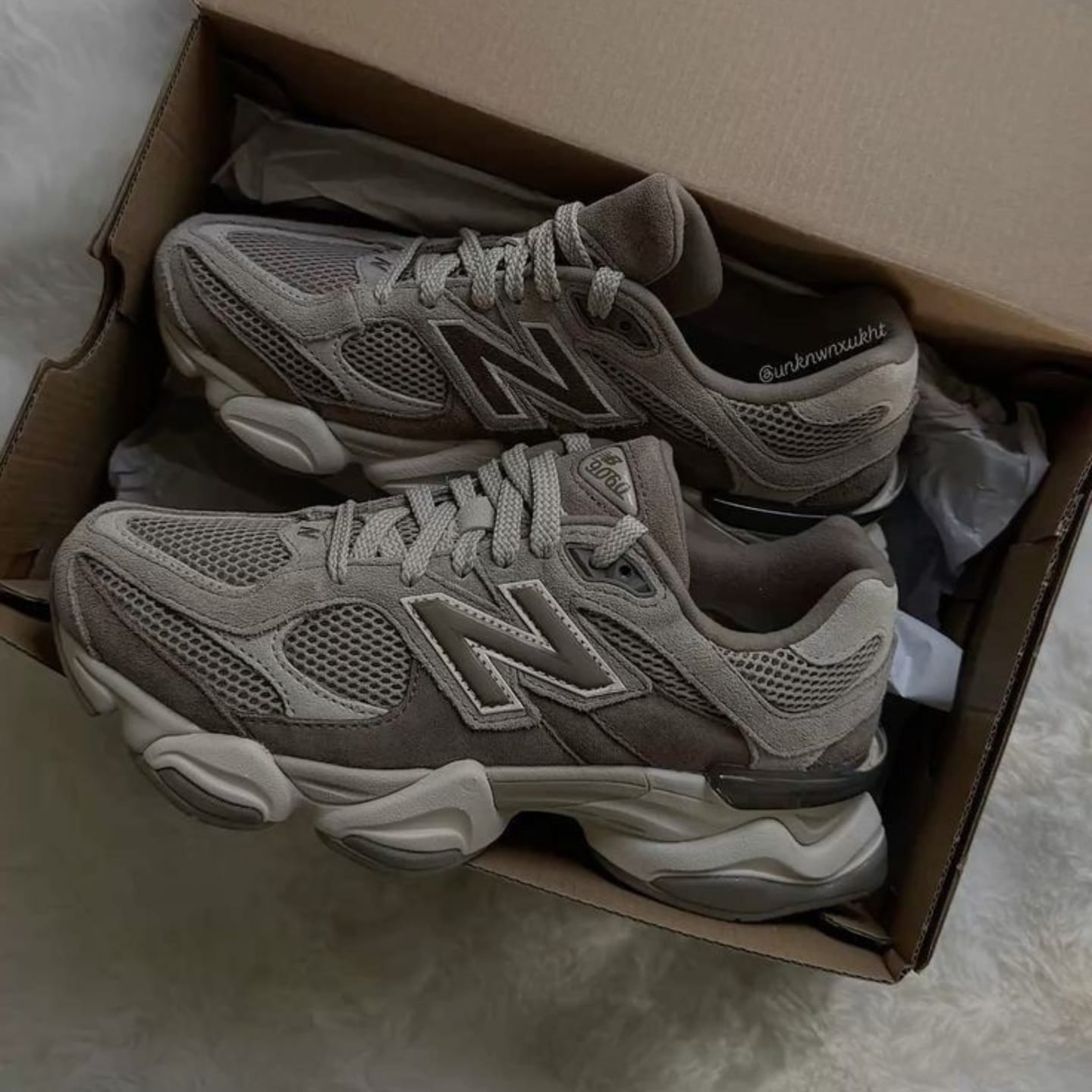 Customer photo review of New Balance 9060 Shoes