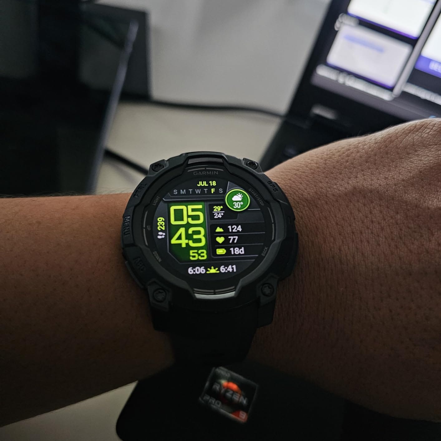 Customer photo review of Garmin Instinct 3 AMOLED