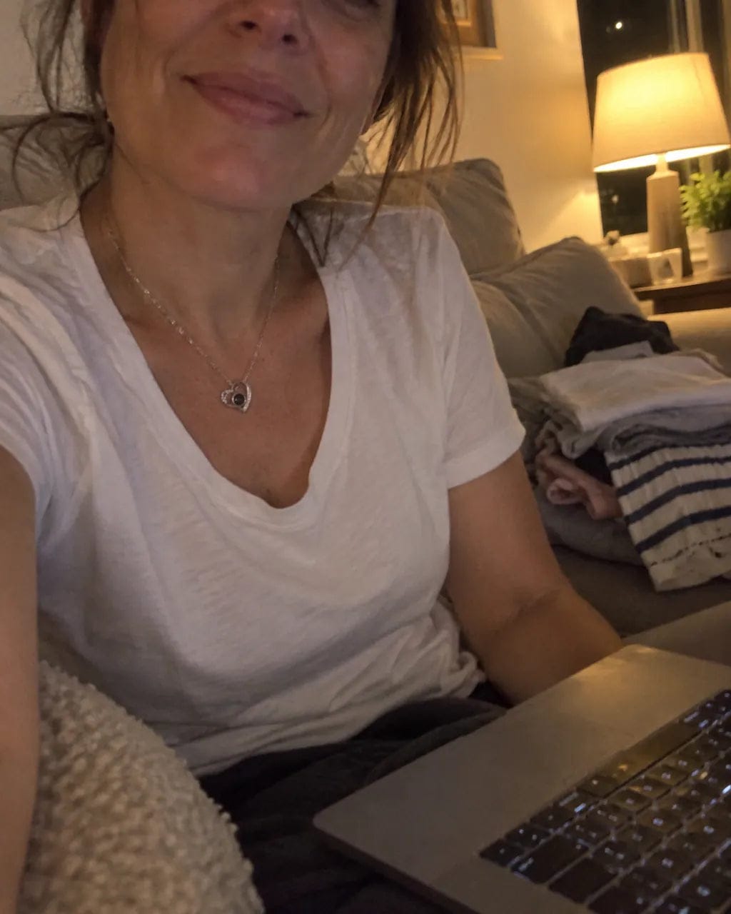 Customer photo review of שרשרת לב עם תמונה חבויה
