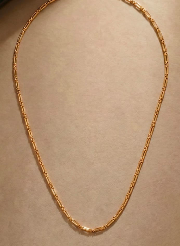 Customer photo review of Minimal Bamboo Link Necklace