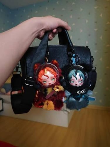 Customer photo review of Labubu Pin For Love Series Blind Box (N–Z Single Box)