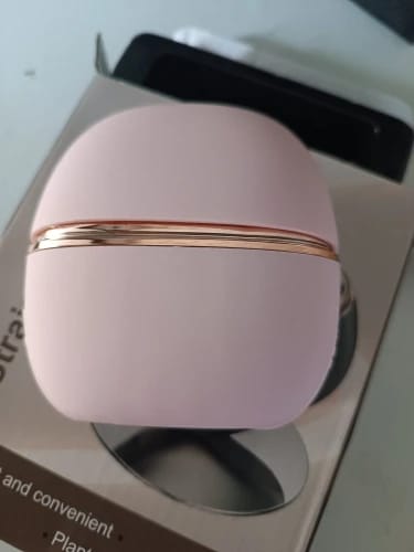 Customer photo review of Mini cepillo de pelo inalámbrico