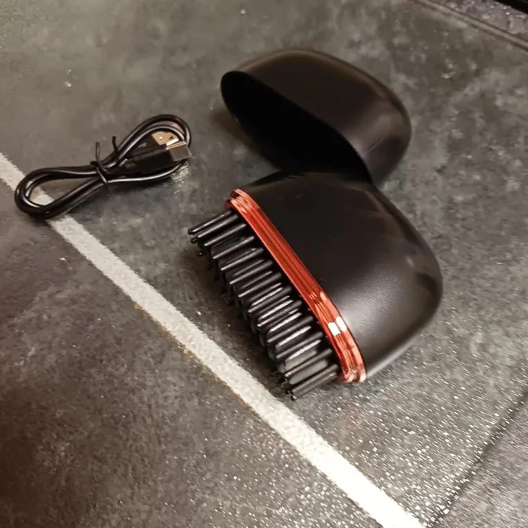 Customer photo review of Scalvée™ Mini Straightener