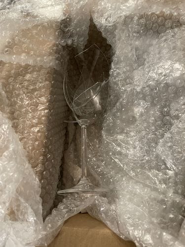 Customer photo review of Besties - kieliszek do wina z napisem i zdjęciem dla najlepszych przyjaciółek