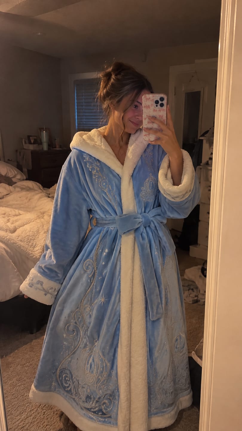 Customer photo review of Princess Comfort Heated Robe