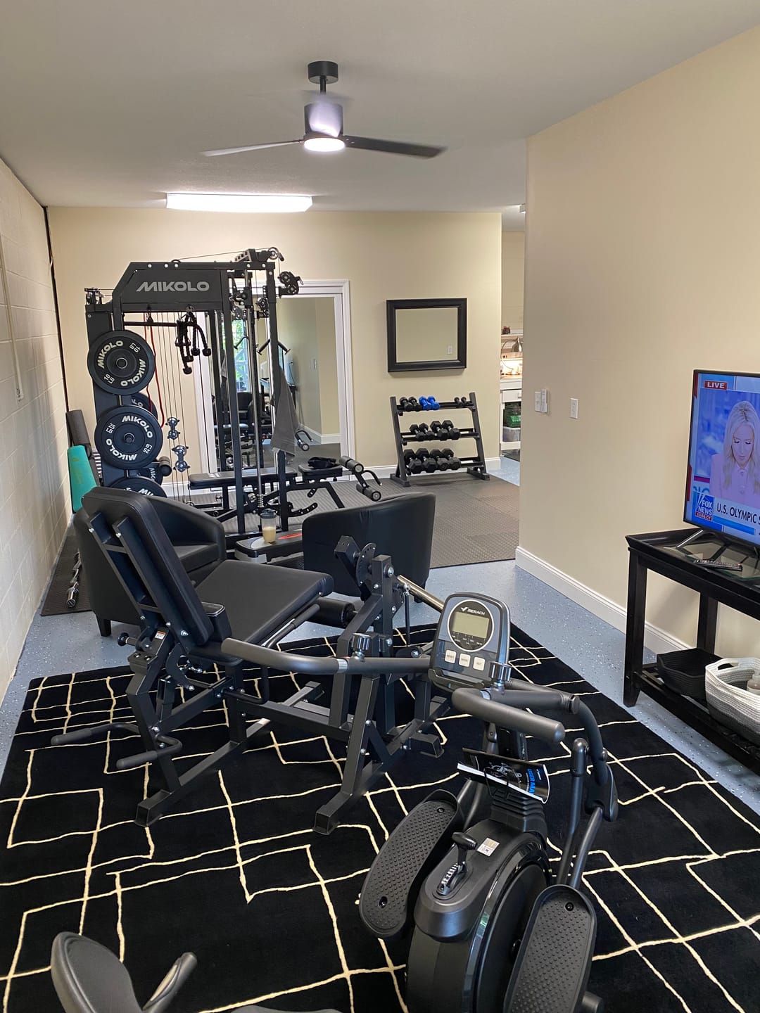 Customer photo review of HORUS™ Smith Machine Functional Trainer with Centralized Lat & Row System