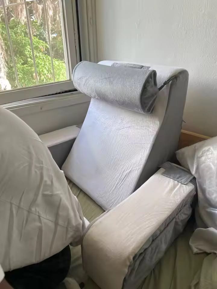 Customer photo review of כרית מנוחה ארגונומית