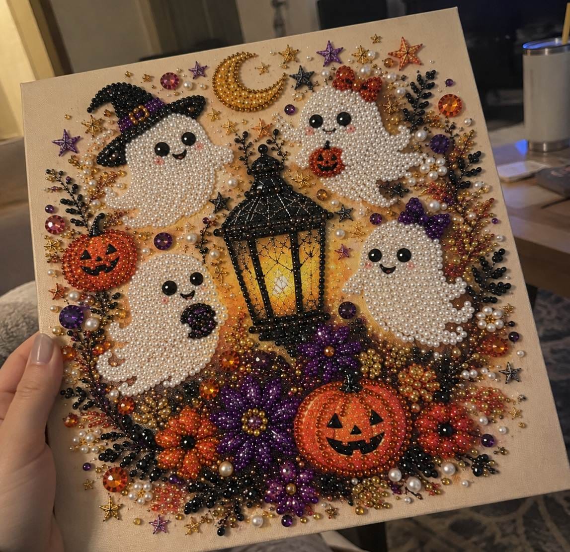 Customer photo review of Pearl Diamond Painting Kit - Halloween Ghost Lantern Wreath