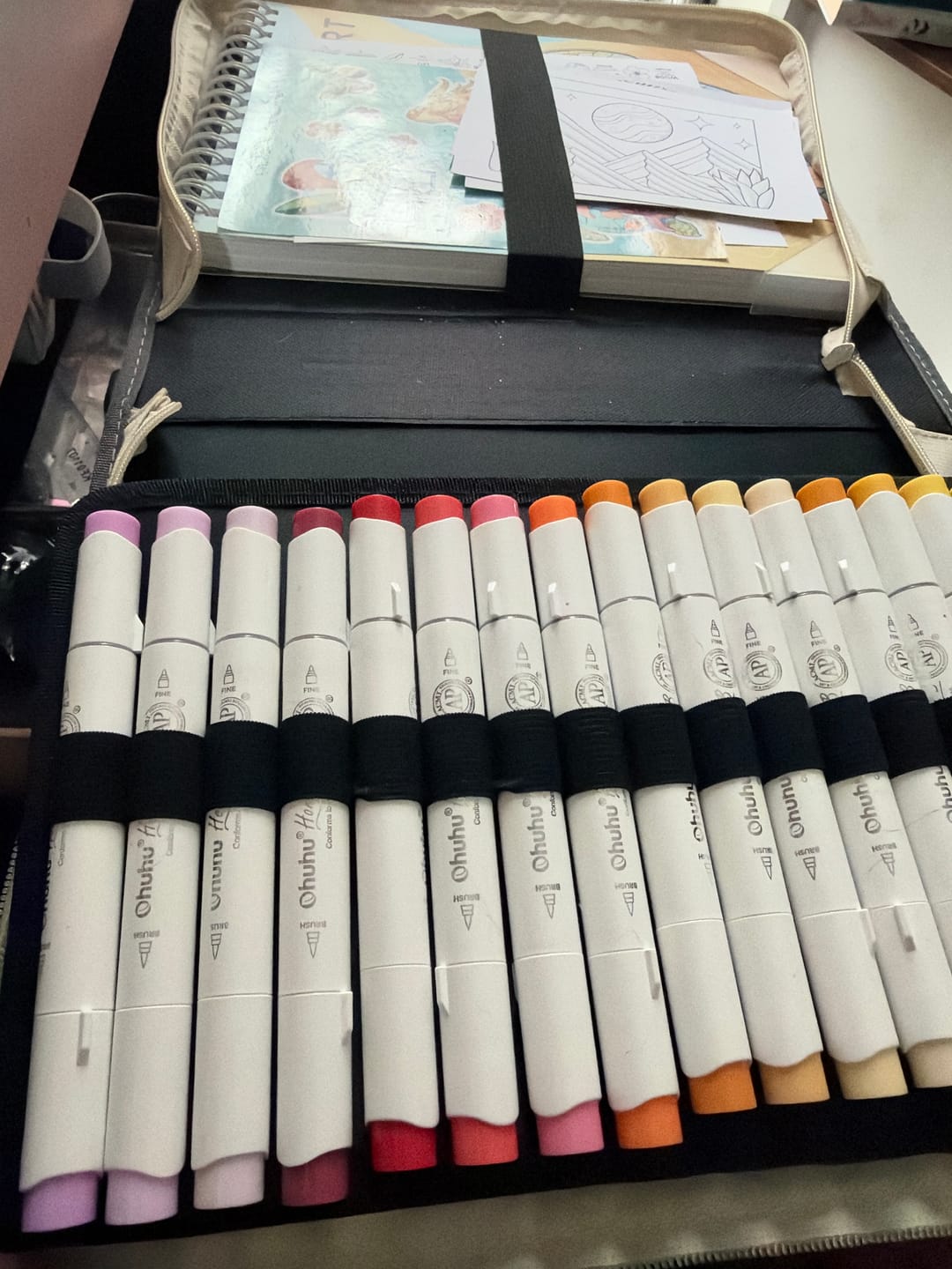 Customer photo review of Ohuhu x Jade Summer Alcohol Markers & Coloring Book Set, 48 Colors, Honolulu B, Brush & Fine Dual Tips