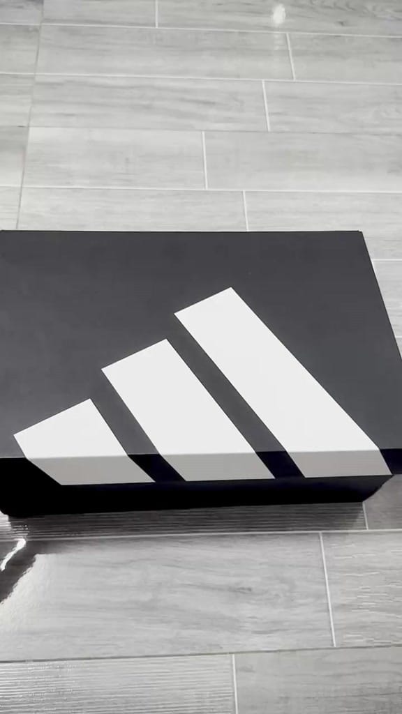 Customer photo review of Adizero Evo SL Core Black & White - AZB