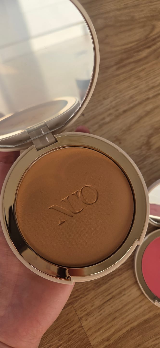 Customer photo review of Bronzer pudră cu textură ultrafină