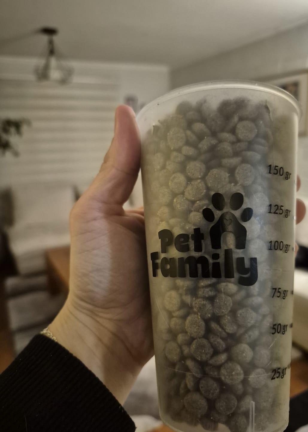 Customer photo review of PetFamily Foods Cachorros