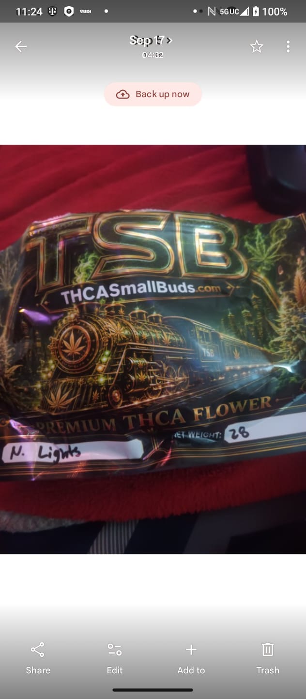 Customer photo review of Khalifa Kush THCA Flower