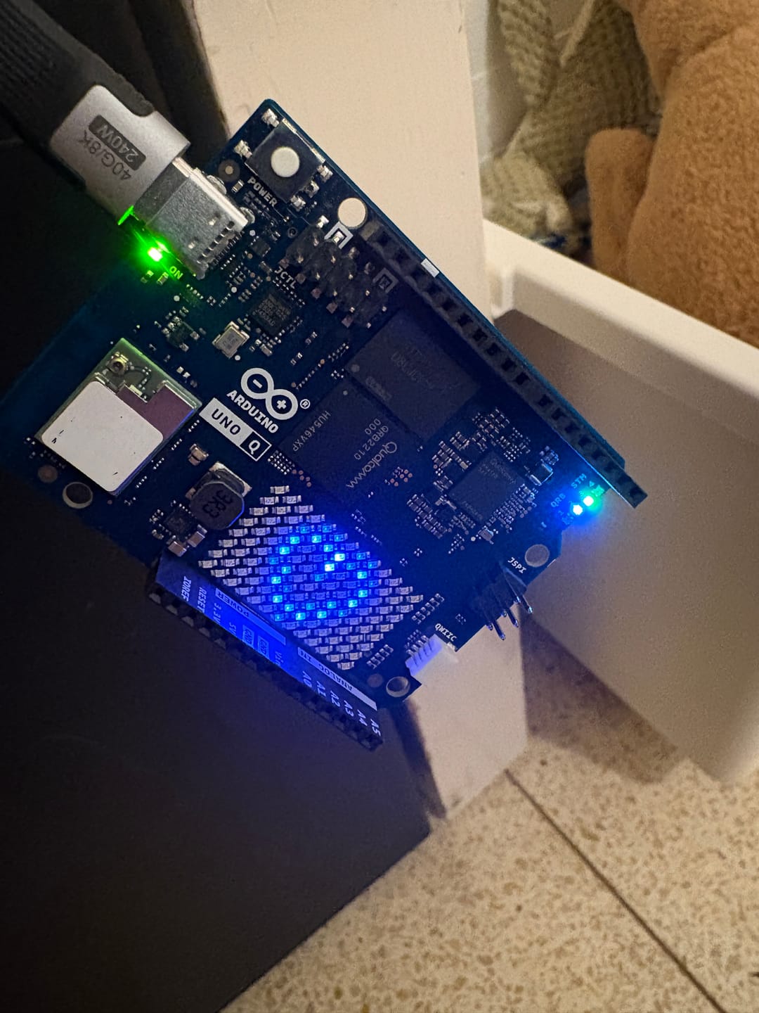 Customer photo review of Arduino® UNO™ Q 4GB