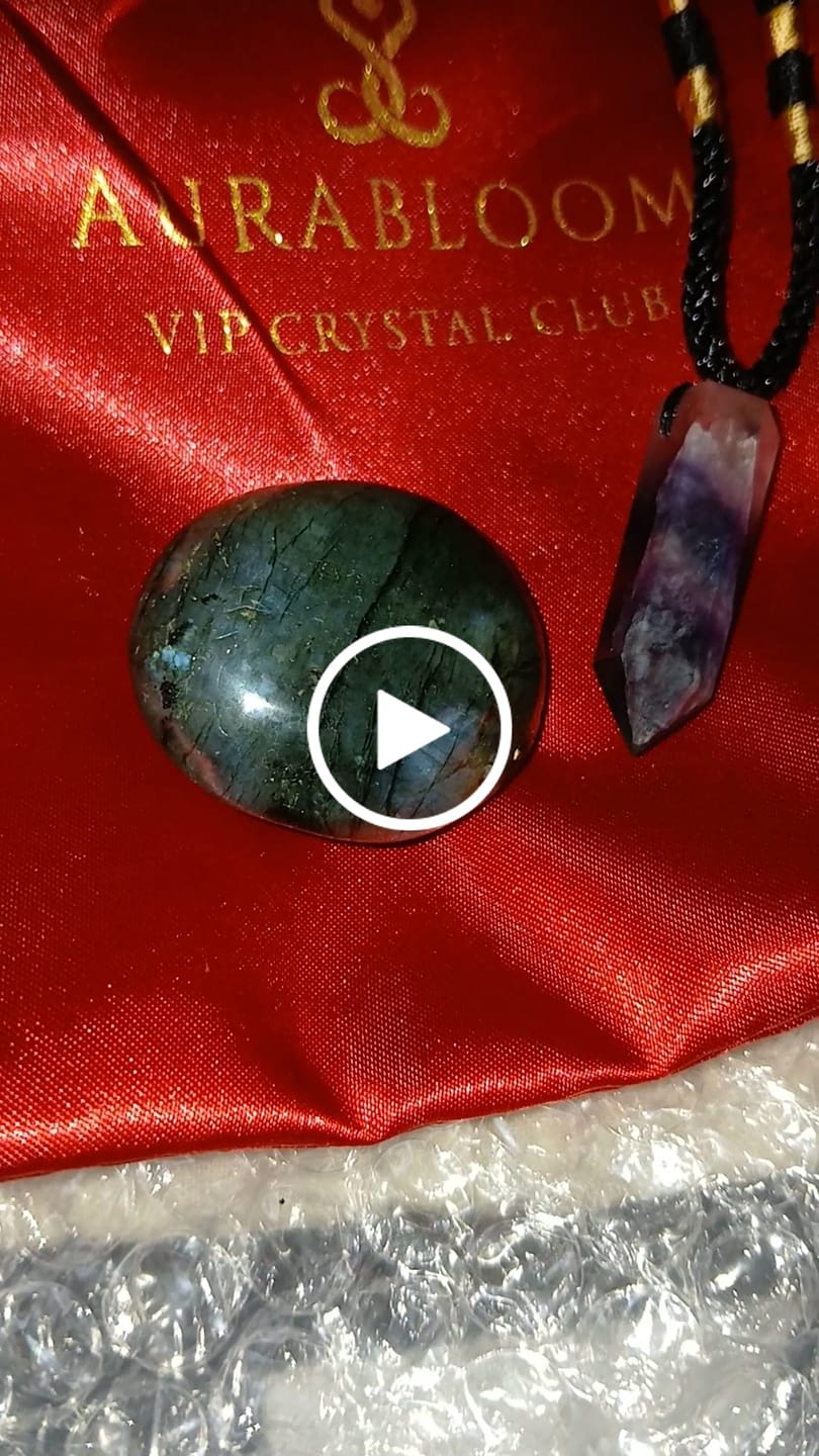 Customer video review of Crystal Meditation Masterclass Offer