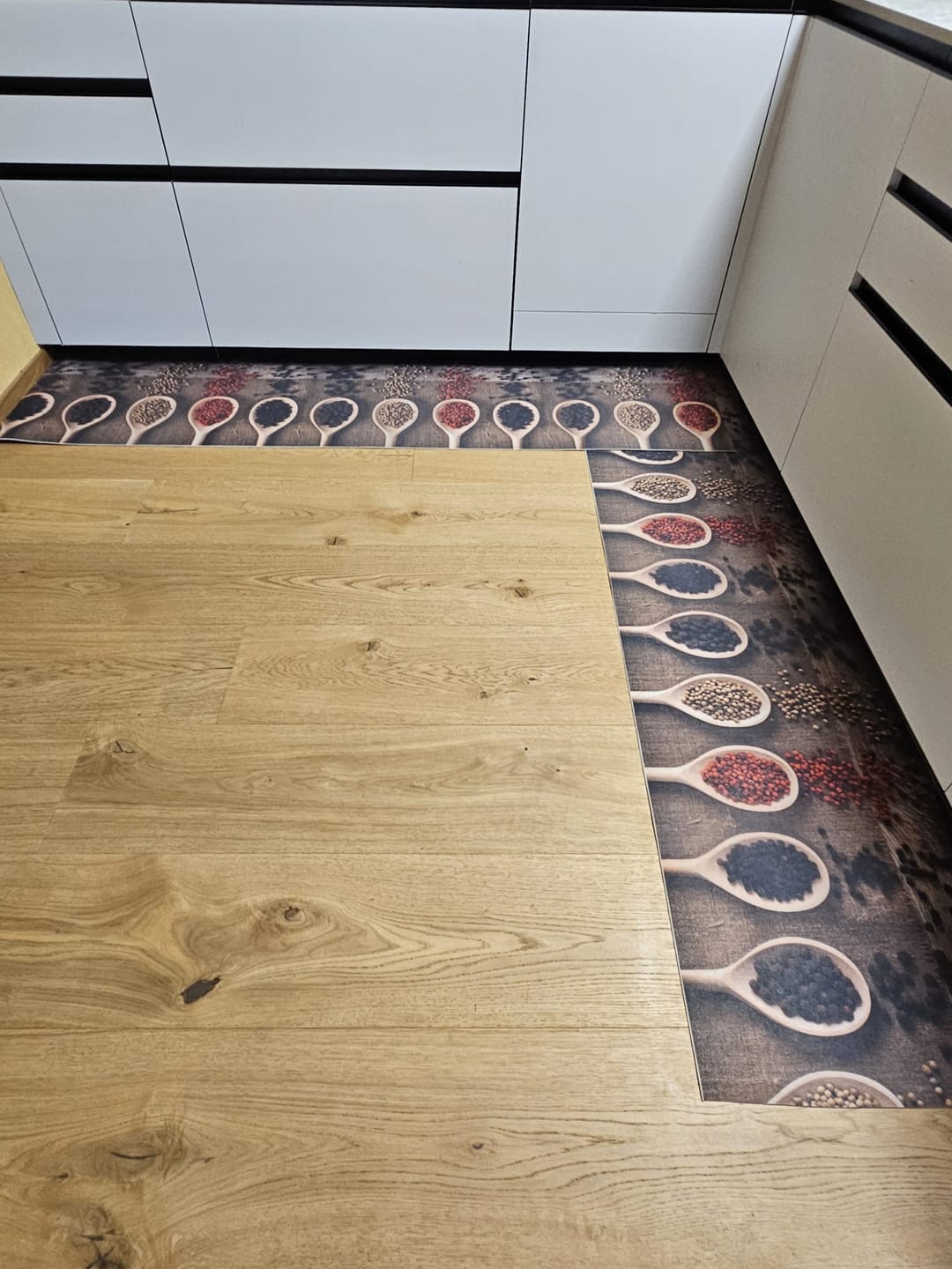 Customer photo review of Passatoia da cucina varie misure PVC stampato antiscivolo smacchiabile variante Spezie