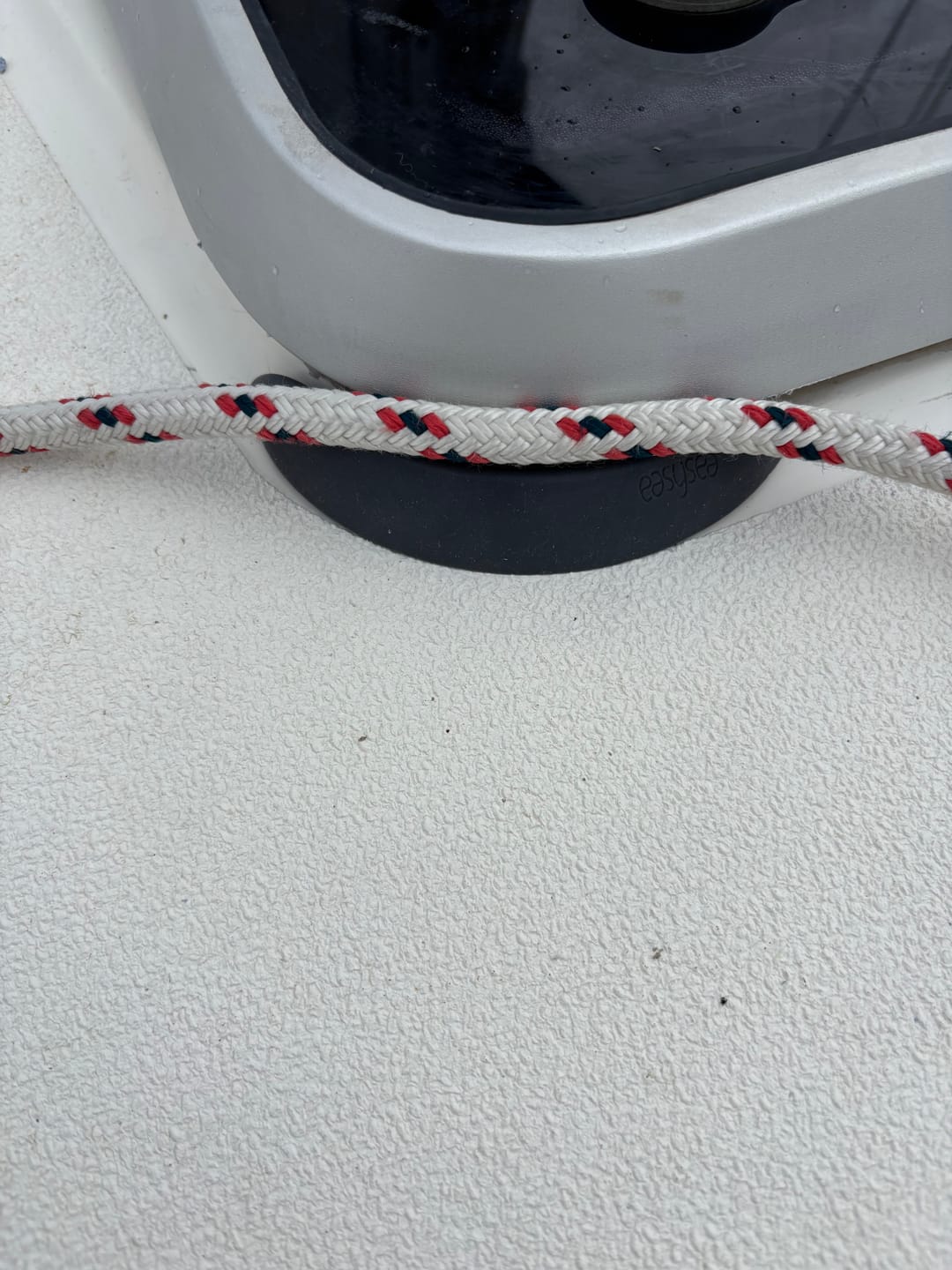 Customer photo review of Rope Deflector – Porthole Fairlead Protection System