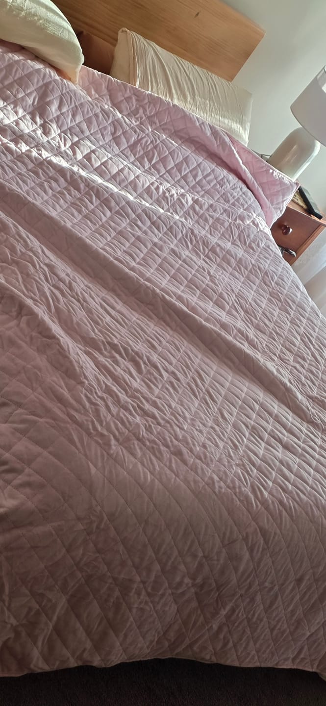 Customer photo review of King / Super-King Weighted Blanket II