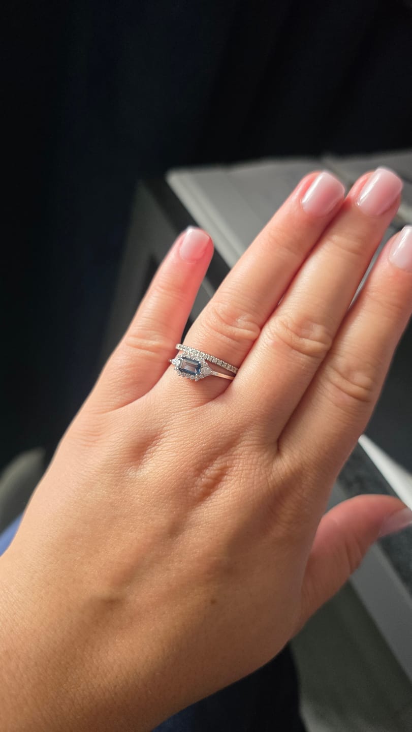Customer photo review of Inel din Argint Melis Sapphire