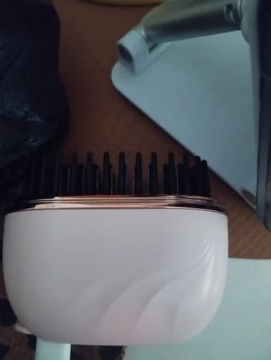 Customer photo review of Scalvée™ Mini Straightener