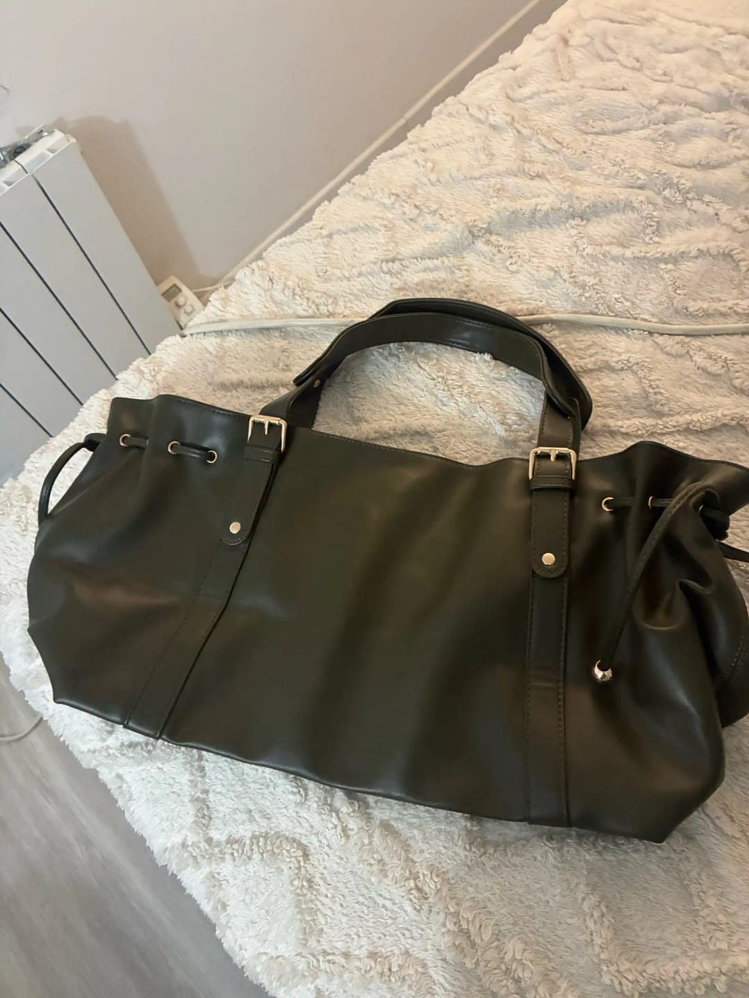 Customer photo review of ELAE - Sac à Main en Cuir Finitions Dorées