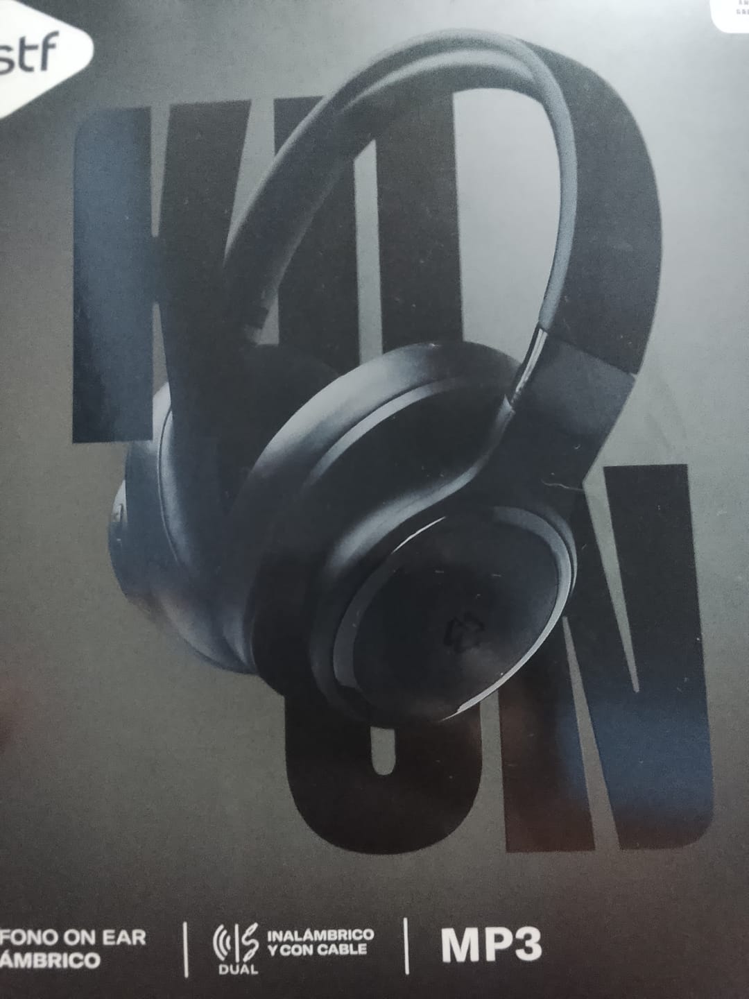 Customer photo review of Audifonos Inalambricos On Ear Kun STF 7hrs Uso Negro