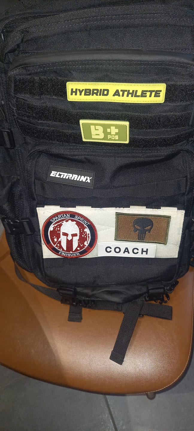 Customer photo review of Panel de Velcro para Mochilas de 45L Crema