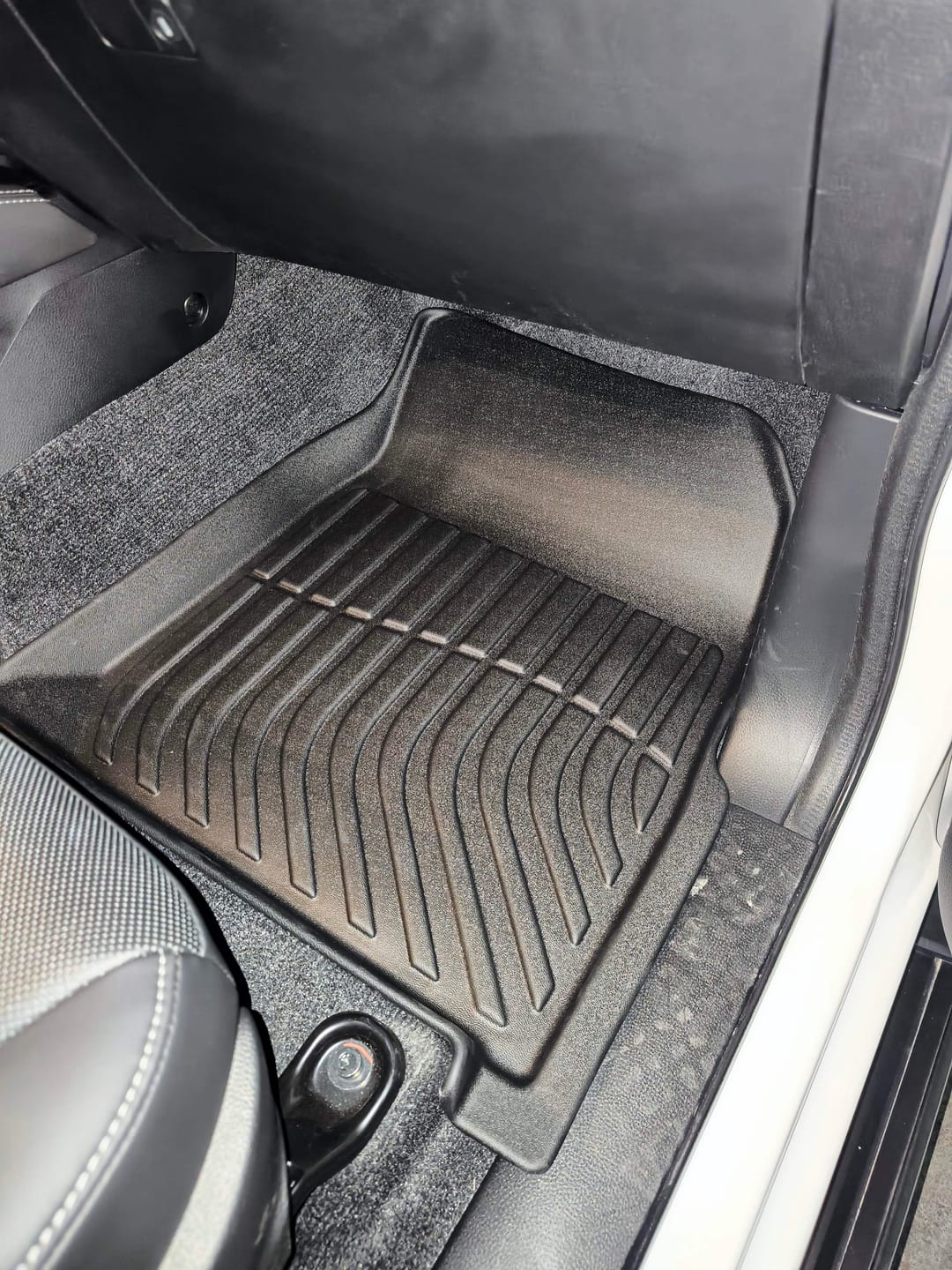 Customer photo review of Pisos Calce Perfecto Mazda New BT-50 (2022 - 2026)