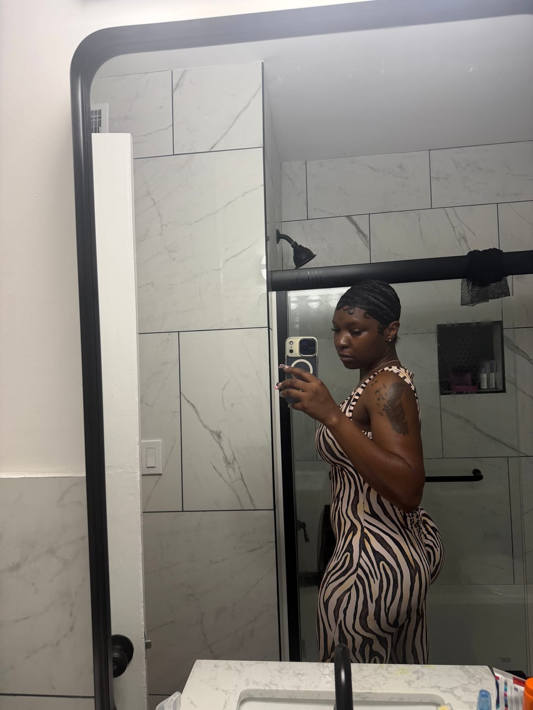 Customer photo review of Erika Capri