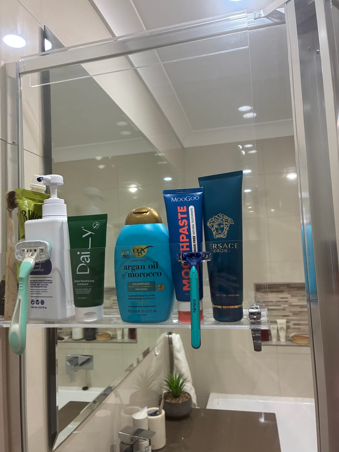 Customer photo review of Clear Acrylic Shower Shelf